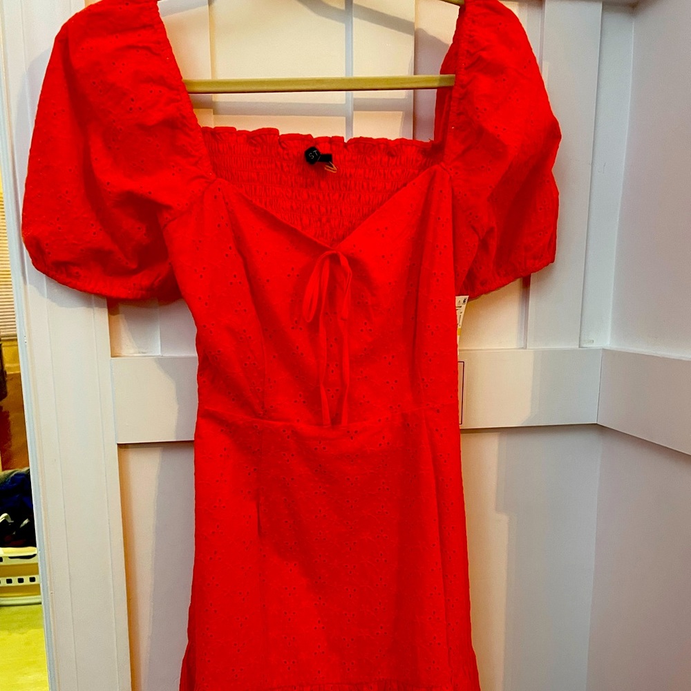 NWT Medium 1.State Eyelet Dress in Orange with Sweetheart Neckline